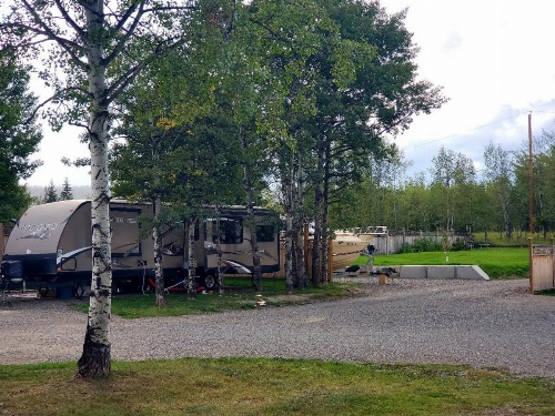 100 Mile Motel & RV Park image 34